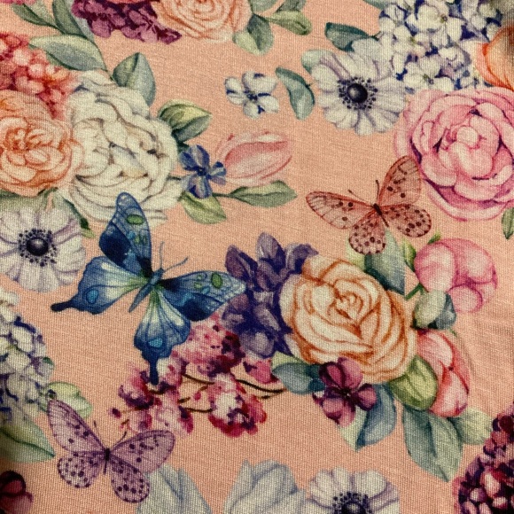 Posh Peanut Women’s Large Pajama Top NEW - Picture 3 of 3